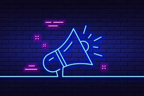 Speaker visually portraying sound.